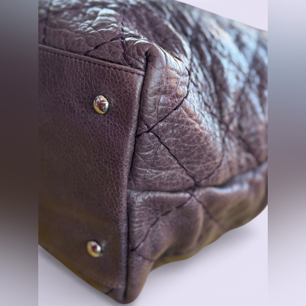 CHANEL On The Road Tote Shoulder Bag Purple Glazed
Leather Silver Hardware WOW! - Picture 9 of 14